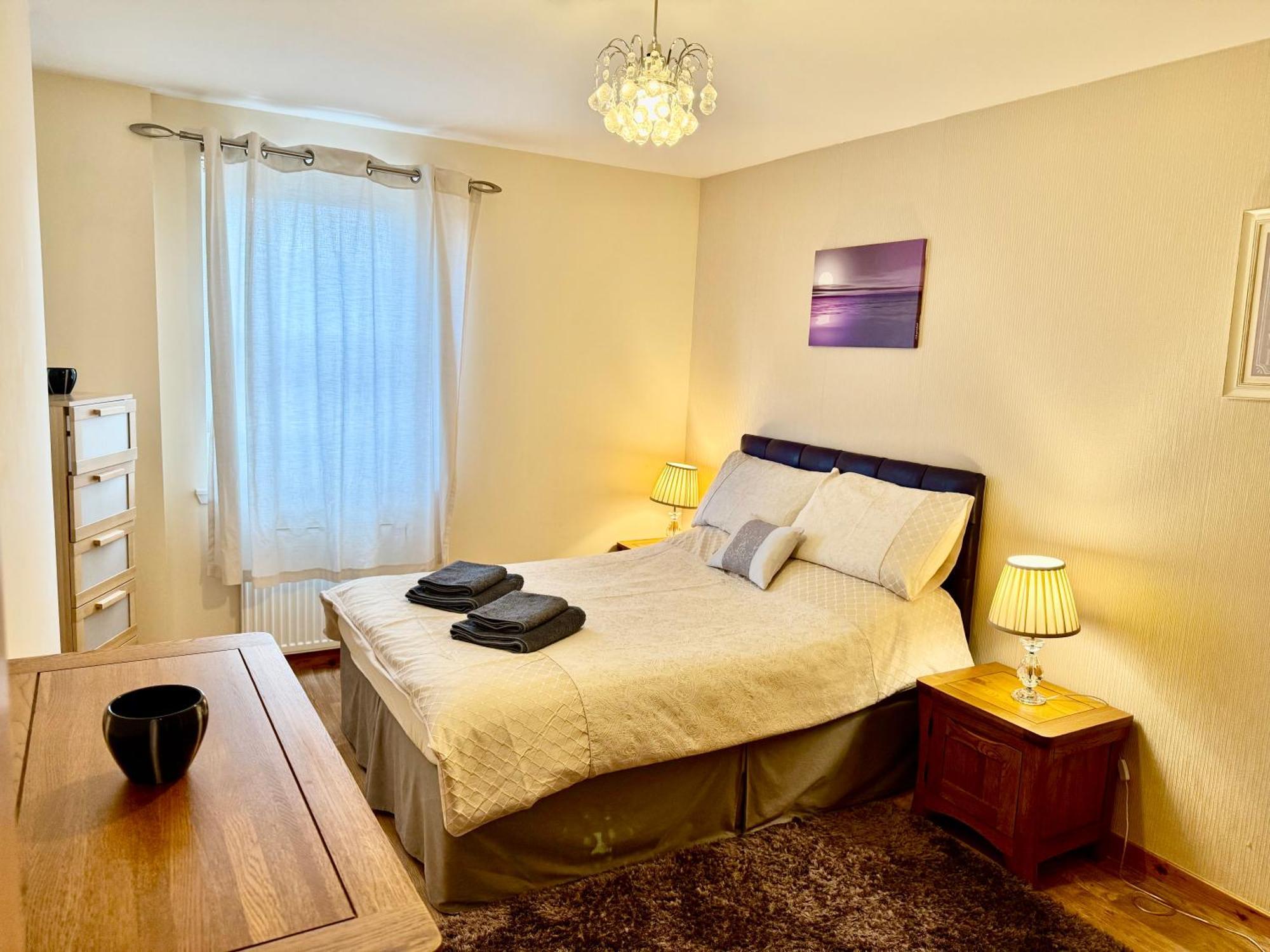 Azim&Suzi's city centre apartment Inverness Exterior foto
