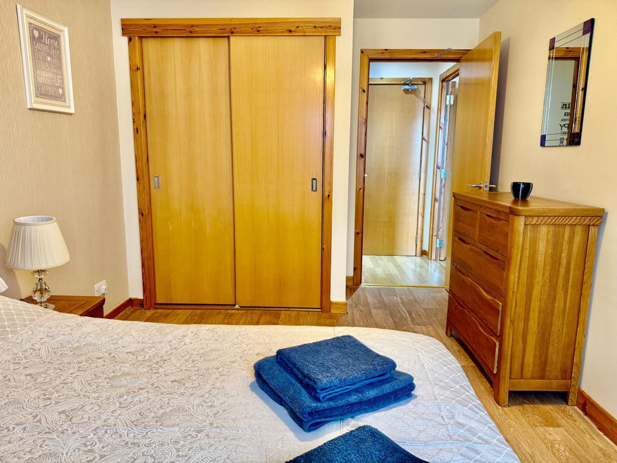 Azim&Suzi's city centre apartment Inverness Exterior foto